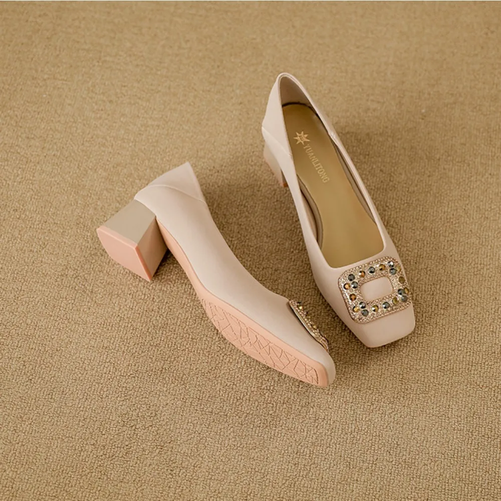 أحذية نسائية بكعب عالٍ 2026، أ - مراجعة Women Formal Wear With Shoes وسعره