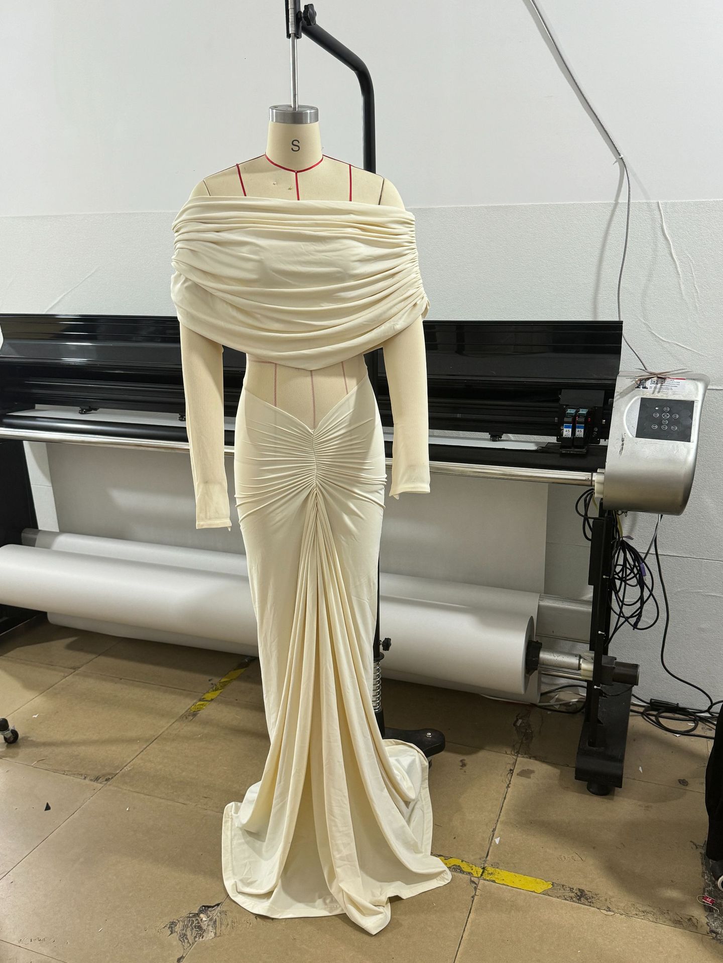 فستان نسائي بيج للحفلات الراقص - مراجعة Women Formal Party Wear Dress وسعره
