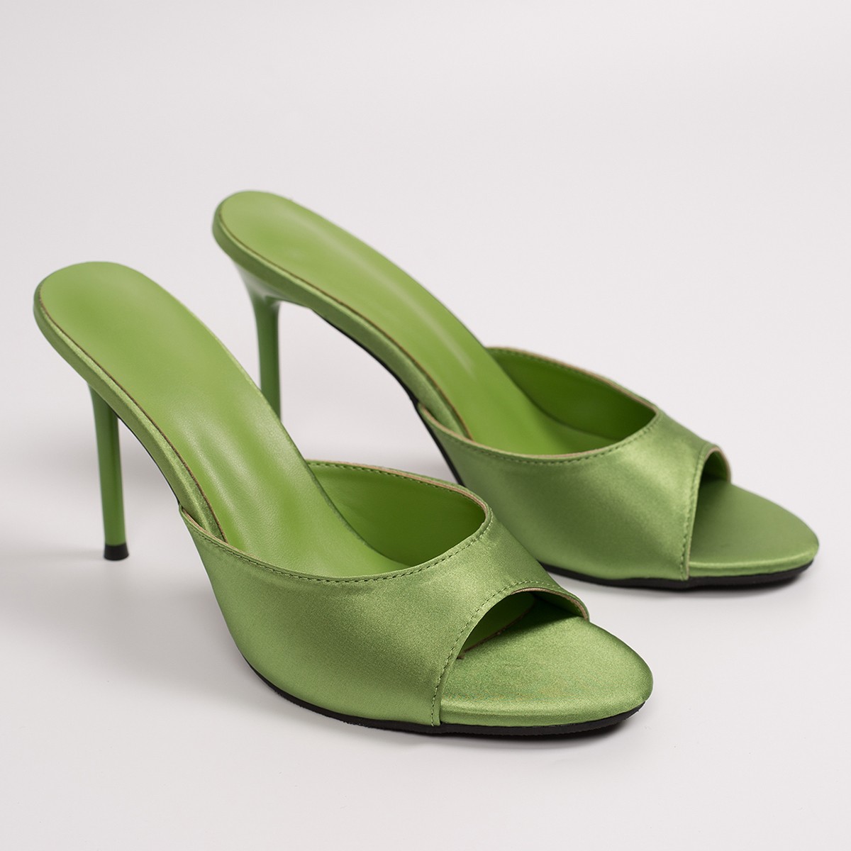 صنادل نسائية فاخرة ذات كعب عال - مراجعة Women Formal Wear Heels وسعره