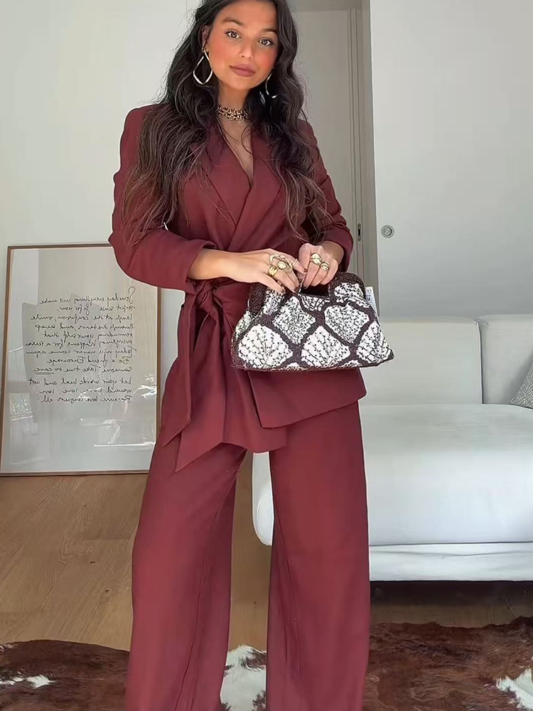 بدلة رسمية أنيقة للسيدات العام - مراجعة Women Formal Wear Office وسعره