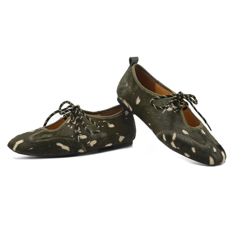 أحذية نسائية مسطحة جديدة من AI - مراجعة Women Formal Wear With Shoes وسعره